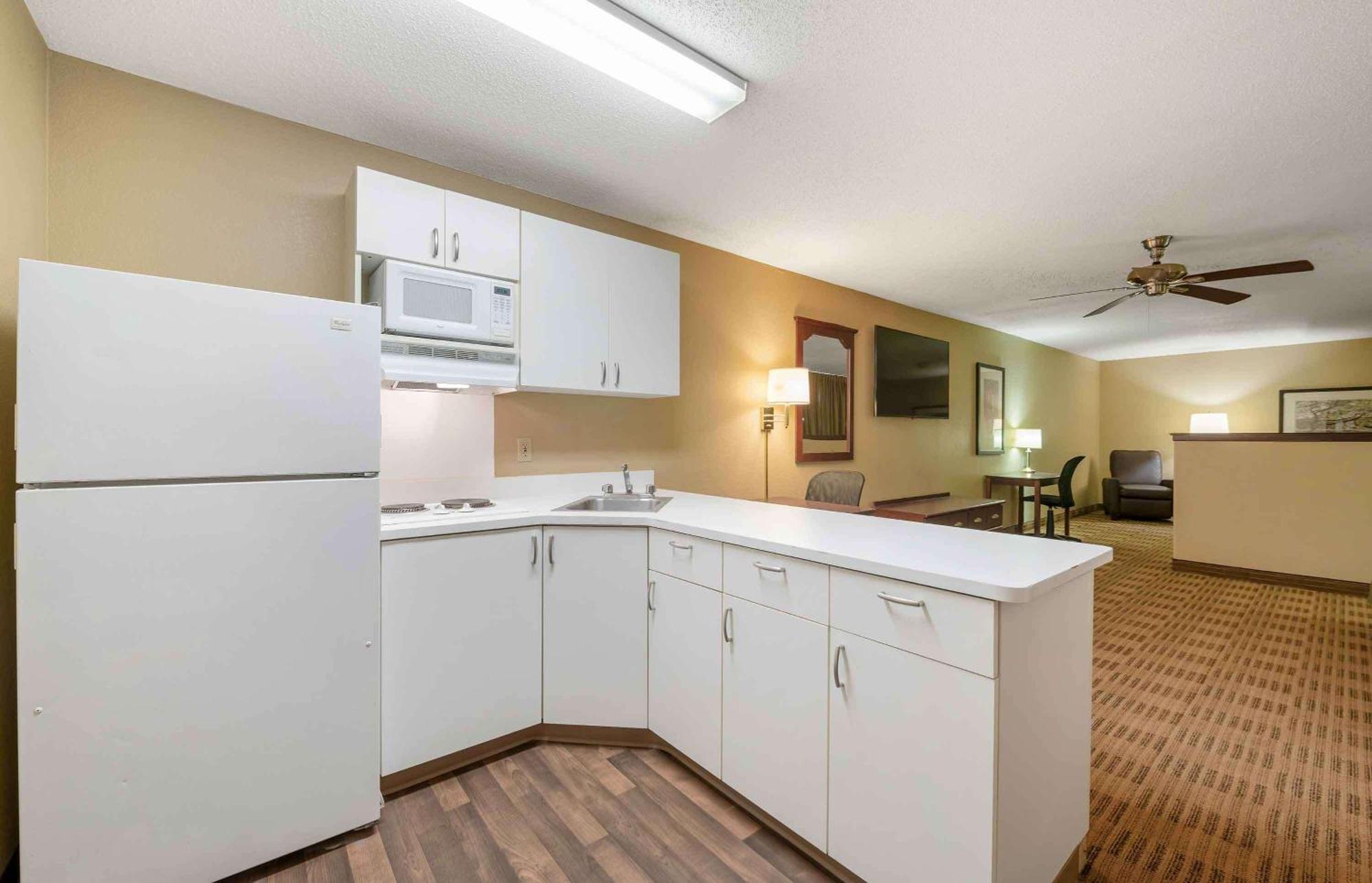 Extended Stay America Suites - Chicago - Schaumburg - I-90 Buitenkant foto