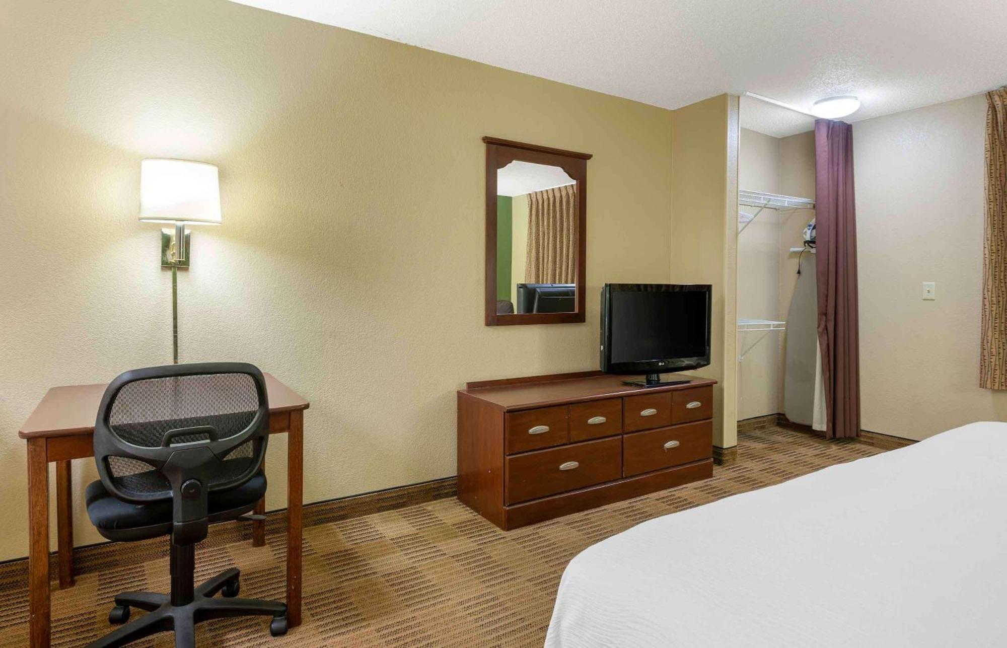 Extended Stay America Suites - Chicago - Schaumburg - I-90 Buitenkant foto